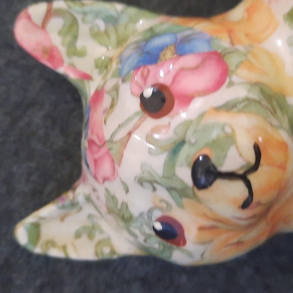 Vintage chintz cottagecore floral print decoupage cat figurine - Picture 8 of 9